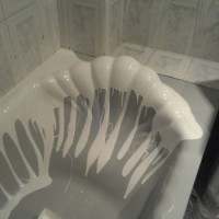 Restoring bathtubs with liquid acrylic: how to properly coat an old bathtub with new enamel