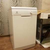 مراجعة غسالة الصحون Electrolux ESF9423LMW: مجموعة من الخيارات الضرورية بسعر مناسب