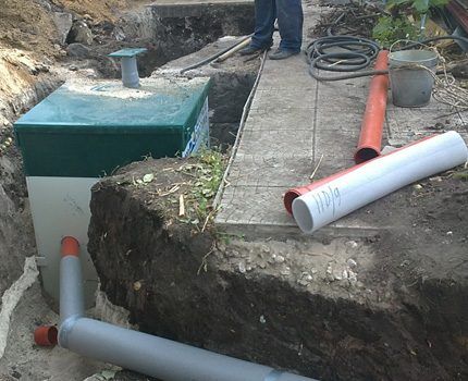 Septic tank installation 