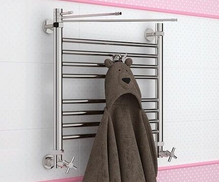 Chrome heated towel rail 