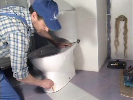 DIY montaža WC školjke