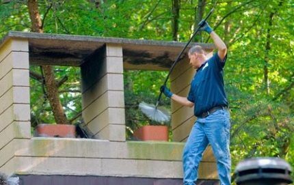 Ceramic chimney maintenance 