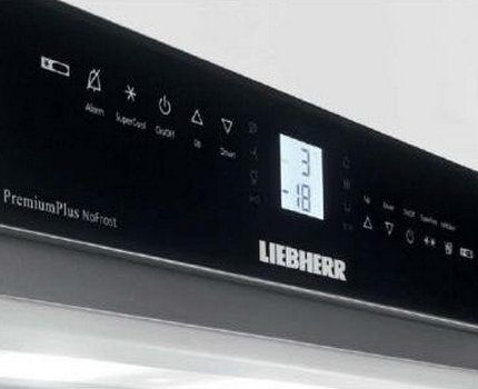 لوحة اللمس في ثلاجة Liebherr