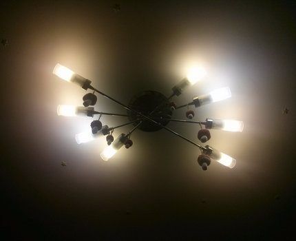 Luster sa E27 LED lampama