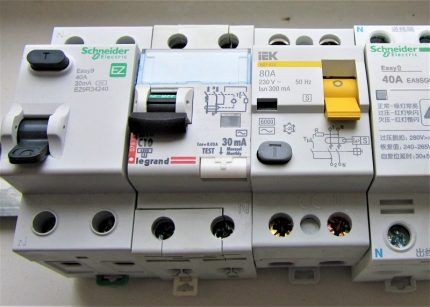 Elektromehanički RCD za stanove