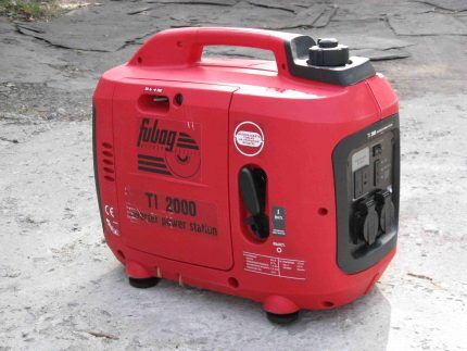 Inverter plinski generator