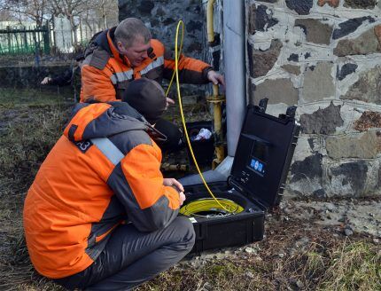 Rad plinskih radnika na gradilištu 